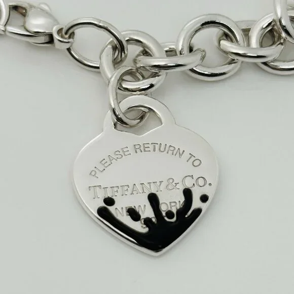 Large Please Return to Tiffany Black Color Splash Enamel Heart Tag Bracelet - Picture 3 of 8